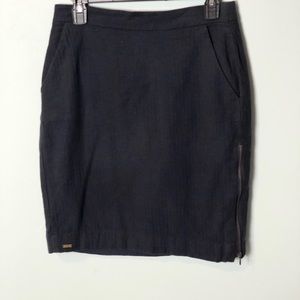 Hatley navy Blue skirt size 8 zipper